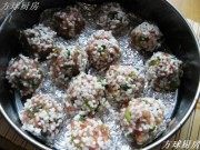 美味的鲜虾珍珠肉丸做法图解6)