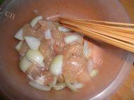美味的烤鸡肉串做法图解5)