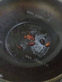 家常菜芹菜炒豆干做法图解4)