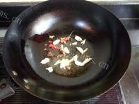 好吃的土豆青椒炒膏蟹做法图解9)