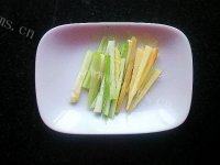 「家有大厨」孜然牛肉做法图解3)