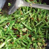 干煸眉豆做法图解6)