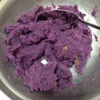 美味的紫薯汤圆的做法图解三