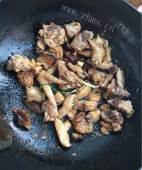 家常菜香菇焖鸡做法图解5)