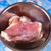 美味酱香鸡胸肉做法图解1)