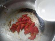美味西红柿土豆鸡蛋汤做法图解8)