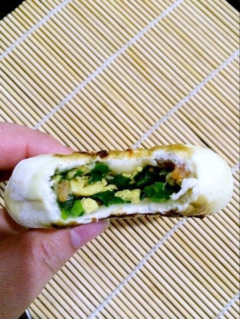 独特的韭菜鸡蛋馅饼