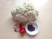美味的干煸花菜做法图解1)