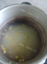 美味的玉米粥做法图解5)