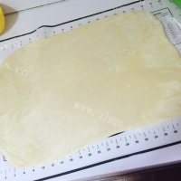 可口的手撕金砖吐司做法图解4)