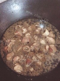 美味的焖鸭做法图解2)