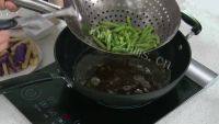 家常菜茄子豆角做法图解2)