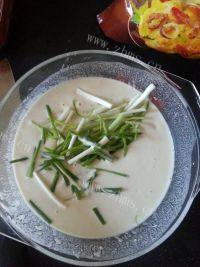美味的韩式泡菜煎饼做法图解6)