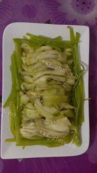 很有食欲的蒸茄条做法图解6)