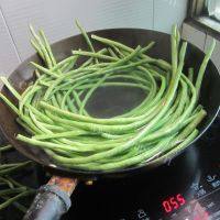 自制干豆角做法图解2)