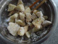 常吃不腻的红烧茄子做法图解3)