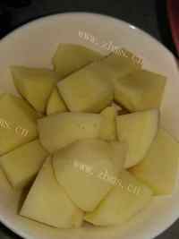 家常菜土豆焖鸭做法图解2)