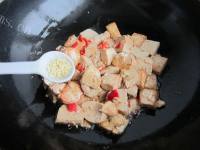 可口的炒豆腐做法图解8)