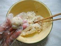 腊肉糯米丸子做法图解8)