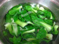 味道不错的香菇油菜做法图解4)