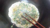 家常菜葱花鸡蛋做法图解4)