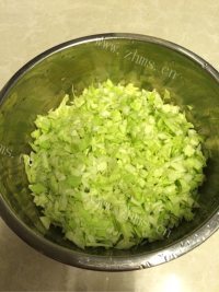 自制素馅饺子做法图解6)