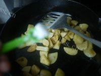 家常菜香煎土豆做法图解7)