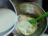 自己做的轻乳酪蛋糕做法图解2)