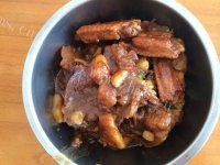 色泽鲜亮的土豆烧鸡翅做法图解9)