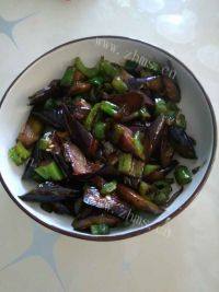家常菜酱爆茄子