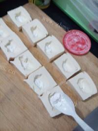 煎酿豆腐煲做法图解4)