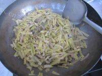榨菜炒肉丝（家常菜）