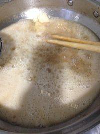 香酥金黄的炸豆腐做法图解7)