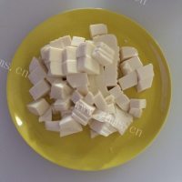 美味的小白菜豆腐汤做法图解4)