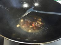特下饭的金针菇炒肉做法图解6)
