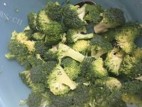 特色菜西兰花炒肉做法图解3)