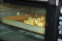美味的托斯卡纳面包沙拉做法图解5)