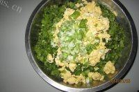 自己做的芹菜鸡蛋水饺做法图解5)