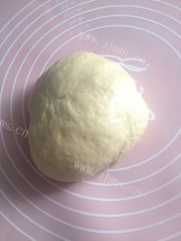 自制巧克力甜甜圈做法图解5)