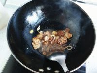美味东北乡村风味酸菜粉做法图解5)