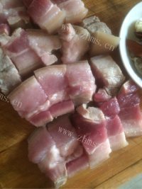 醇香五香卤肉做法图解1)