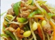 家常菜肉丝小炒