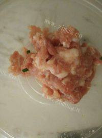 家庭版韭菜猪肉饺做法图解1)