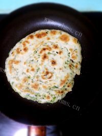 自制葱油饼