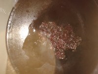 美味的紫菜蛋花汤做法图解4)