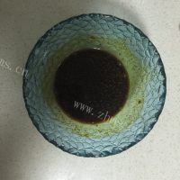 美味的麻辣烤鱼做法图解3)