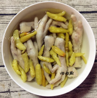 酸辣泡酒凤爪做法图解4)