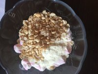 美味微波炉牛轧糖做法图解3)