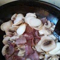 培根烧豌豆芦笋双菇的做法图解八