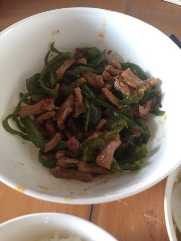 色香味俱全的青椒肉丝